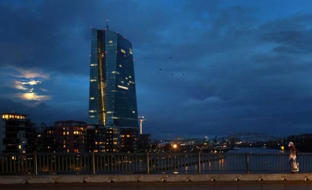 Ευρωπαϊκή Κεντρική Τράπεζα: Αντίδραση στον πληθωρισμό και πρόκληση συνθηκών ύφεσης