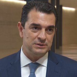 Σκρέκας: Το νερό θα παραμείνει δημόσιο αγαθό – Η «κόκκινη γραμμή» για την αυθαίρετη δόμηση