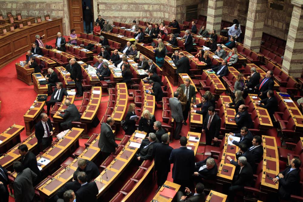 Market Pass: Υπερψηφίστηκε η τροπολογία – «Παρών» τελικά από τον ΣΥΡΙΖΑ