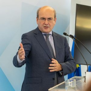 Χατζηδάκης για ασφαλιστική ικανότητα: «Απύθμενο θράσος ή απίστευτη σύγχυση του ΣΥΡΙΖΑ;»