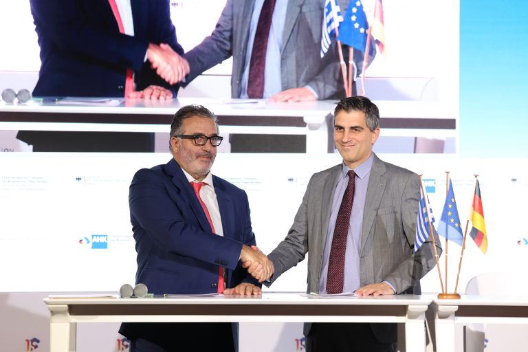 Μνημόνιο συνεργασίας Ελληνικού Δημοσίου – Ελληνογερμανικού Επιμελητηρίου για το Elevate Greece και την καινοτομία