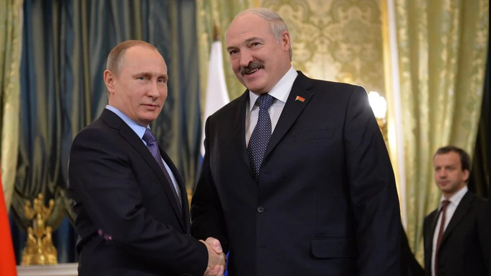Βλαντίμιρ Πούτιν: Η Ρωσία δεν σκοπεύει «να απορροφήσει» τη Λευκορωσία