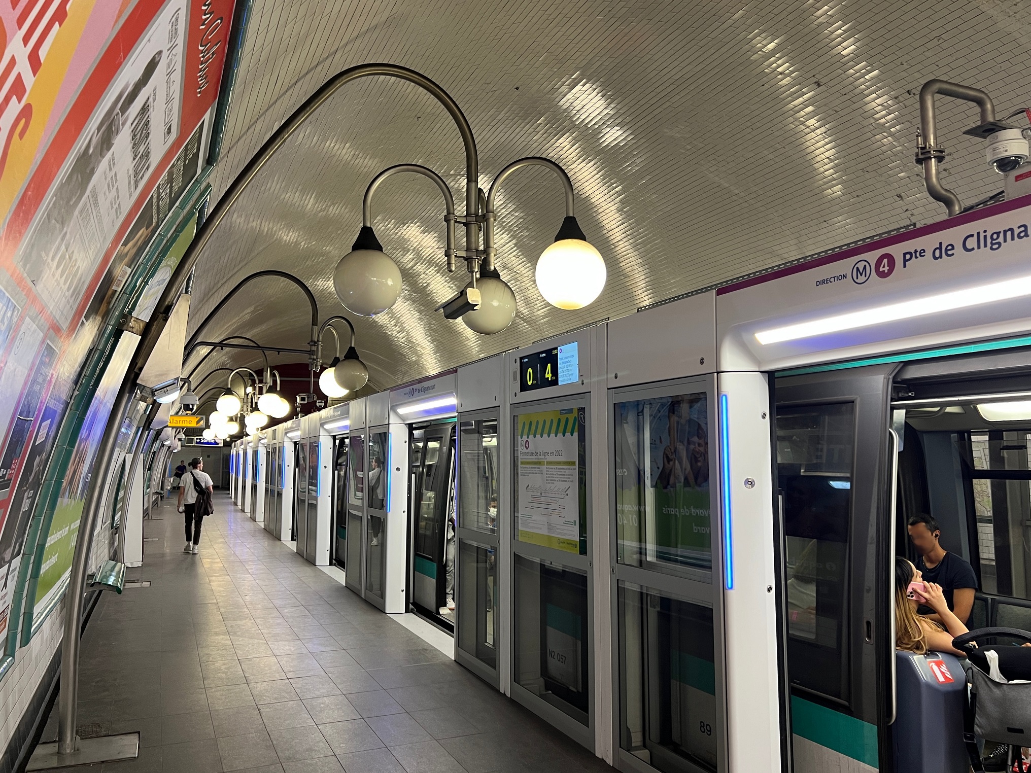 Γαλλία: «Φωτιά» στις τιμές του μετρό στο Παρίσι