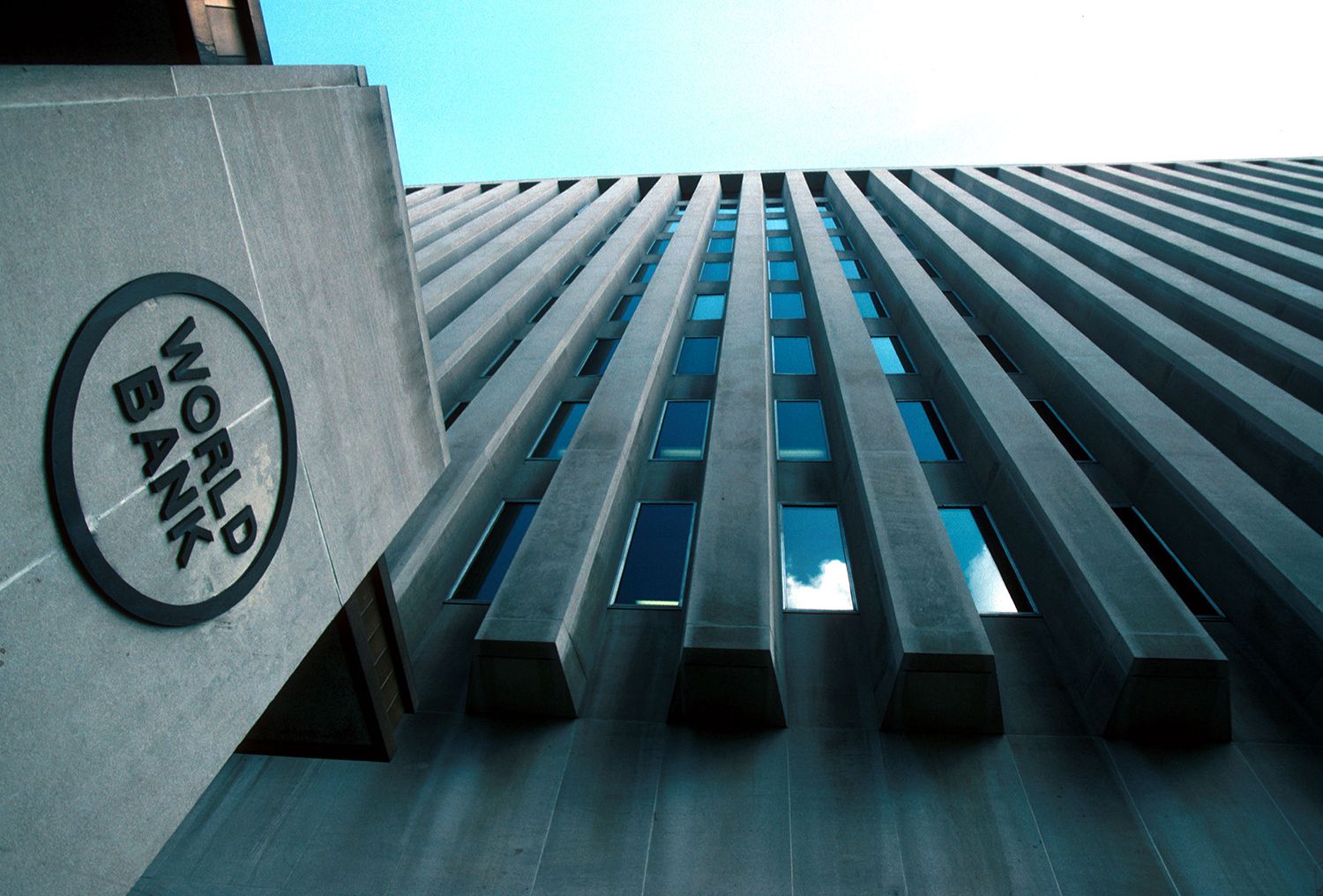 Παγκόσμια Τράπεζα: Αμερικανο-ρωσική μάχη για την ηγεσία
