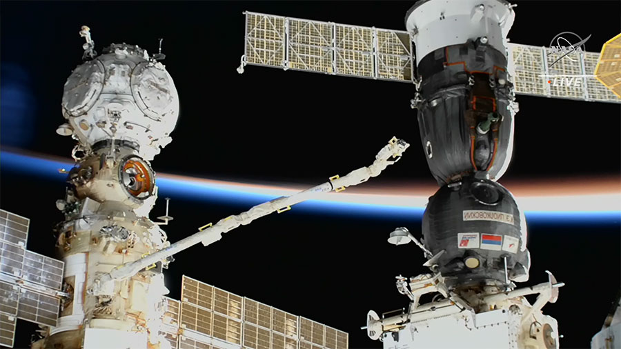 Διάστημα: Οι ρώσοι ακύρωσαν διαστημικό περίπατο λόγω ανεξήγητης διαρροής στο Soyuz