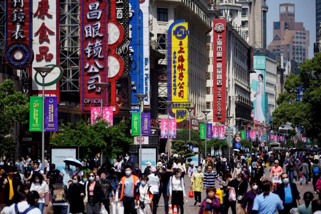 Κίνα – κορωνοϊός: Προτεραιότητα η ανάκαμψη της κατανάλωσης καθώς αίρονται περιορισμοί