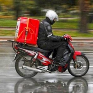 Delivery: Την Κυριακή η στάση εργασίας των διανομέων – «Πιάνει» και τον τελικό του Μουντιάλ