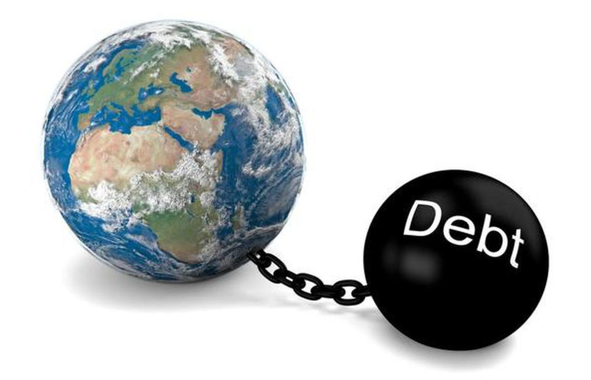 ΔΝΤ: To παγκόσμιο χρέος επιστρέφει σε ανοδική τροχιά