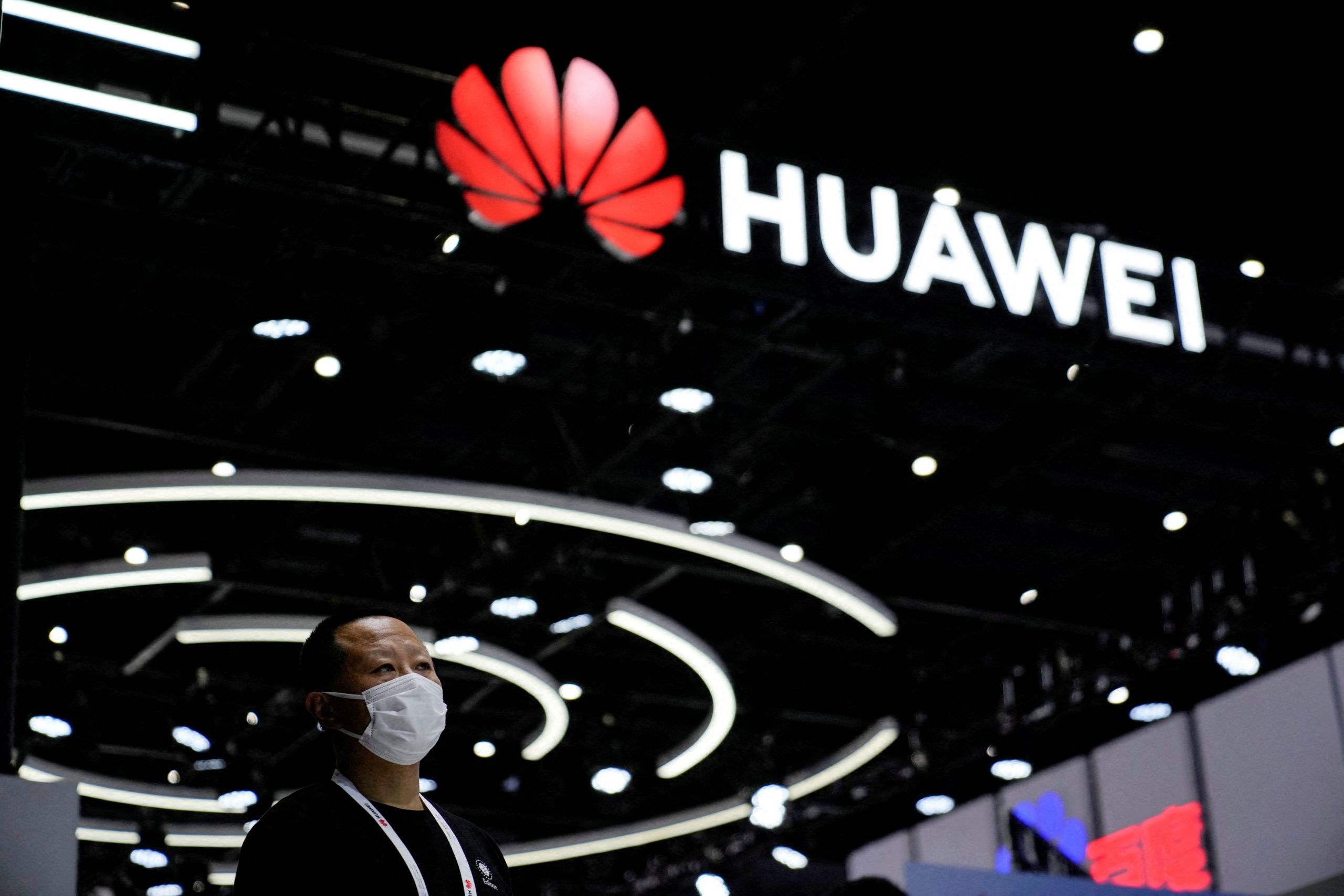 Huawei: Σταθεροποίηση εσόδων το 2022 – Για πρώτη φορά μετά τις αμερικανικές κυρώσεις