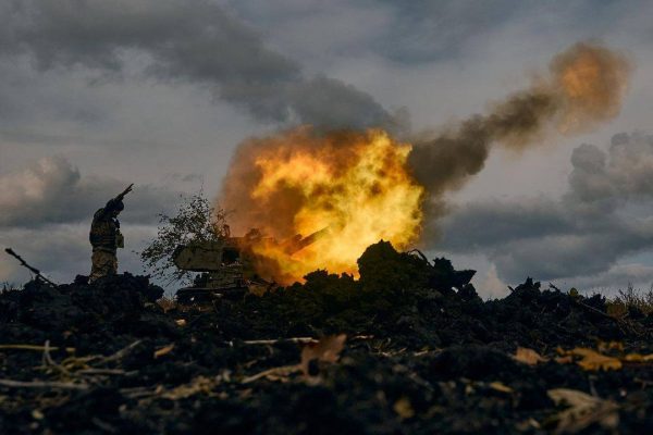 Ουκρανία: Δηλώσεις για ειρήνη από τις δύο πλευρές – «Υποσχέσεις» για αιματοχυσία