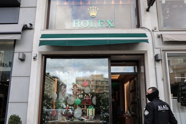 Armed robbery at Rolex outlet in central Athens