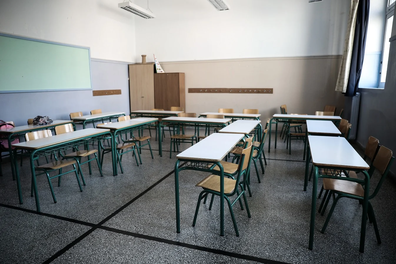 Περιφέρεια Αττικής: «Πράσινο φως» για την ενεργειακή αναβάθμιση 14 σχολείων
