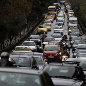 ΑΑΔΕ: Εντοπίστηκαν 161 αυτοκίνητα που παραβίαζαν το καθεστώς ακινησίας