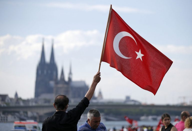Γερμανία: Tριπλασιάστηκαν οι Τούρκοι που ζητούν άσυλο