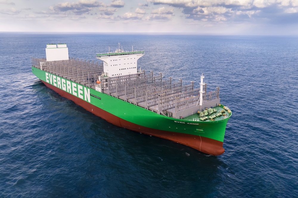 «Ever Acme»: Ακόμη ένα γιγαντιαίο containership στα χέρια της Evergreen