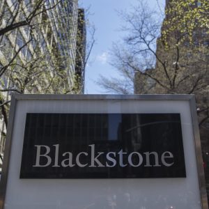 Blackstone: Αποσύρεται από την κοινοπραξία που θέλει να αποκτήσει το αμερικανικό TikTok 