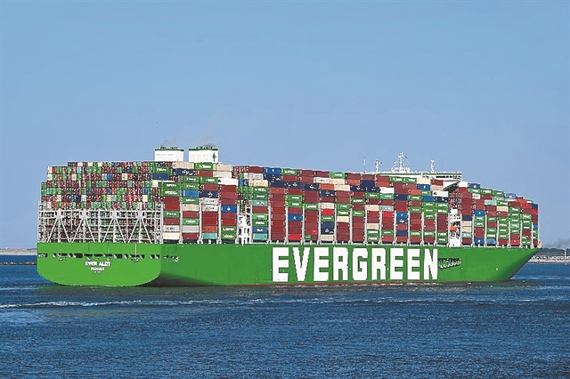 Ναυτιλία: Πώς αλλάζουν την παγκόσμια εφοδιαστική αλυσίδα τα mega containerships