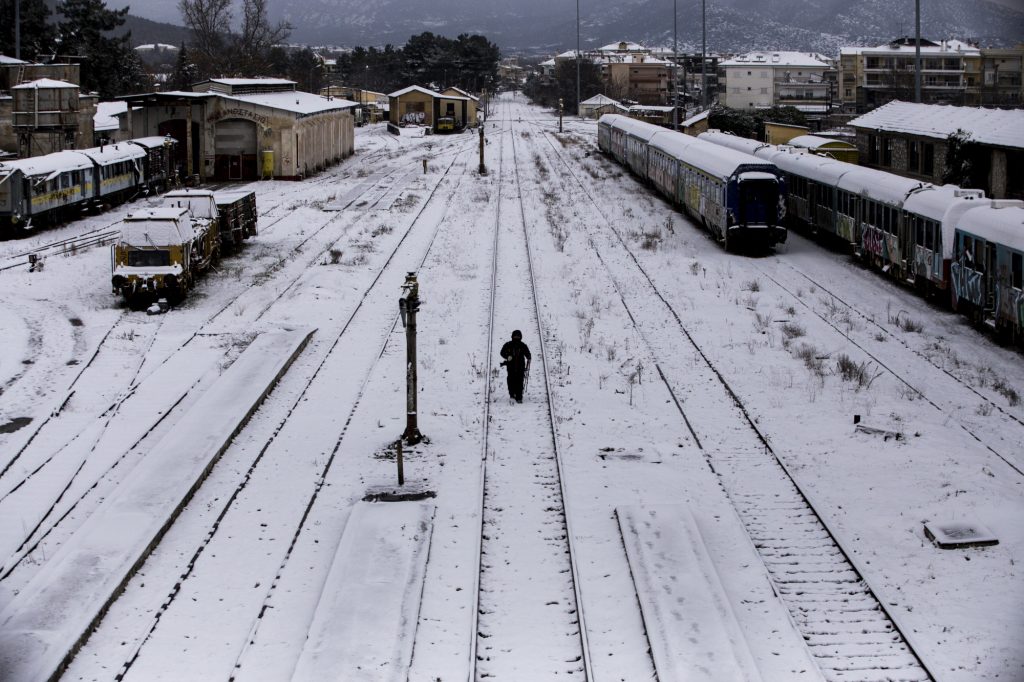 Καιρός: «Πολικό ποτάμι» φέρνει βαρυχειμωνιά – Η πρόγνωση για τη Δευτέρα