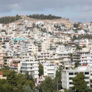 Ακίνητα: 4 στους 10 δήμους ζητούν «κούρεμα» των αντικειμενικών αξιών