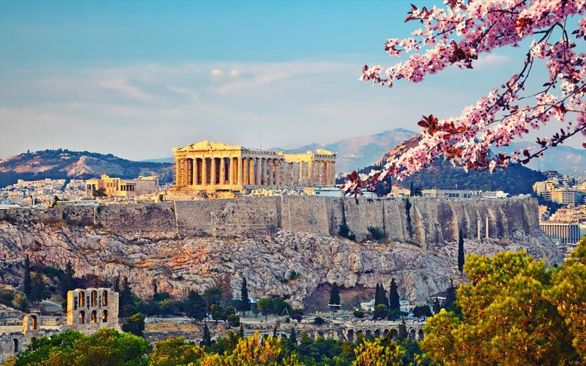 Τουρισμός: H Αθήνα ξαναβρίσκει τον βηματισμό της – Στο 73% η μέση πληρότητα στο εξάμηνο