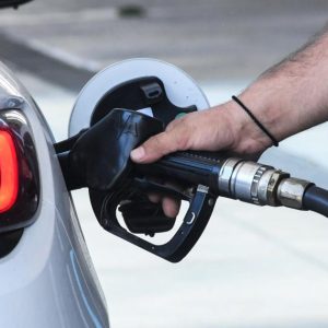 Λαθρεμπόριο καυσίμων: Πότε μπαίνει λουκέτο έως 90 ημέρες στα βενζινάδικα και ποιοι απειλούνται με πρόστιμα έως 500.000 ευρώ