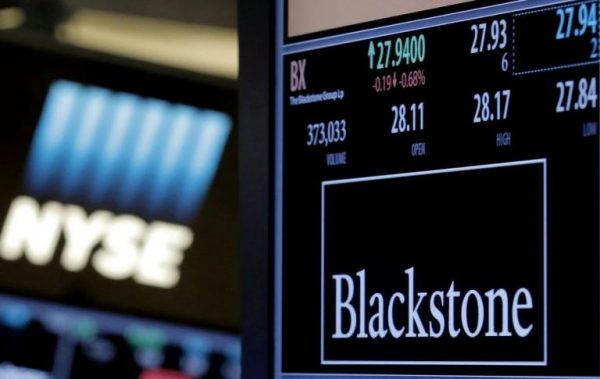 Blackstone: Το Private Credit Fund κατέγραψε την πρώτη μηνιαία ζημία από το 2022
