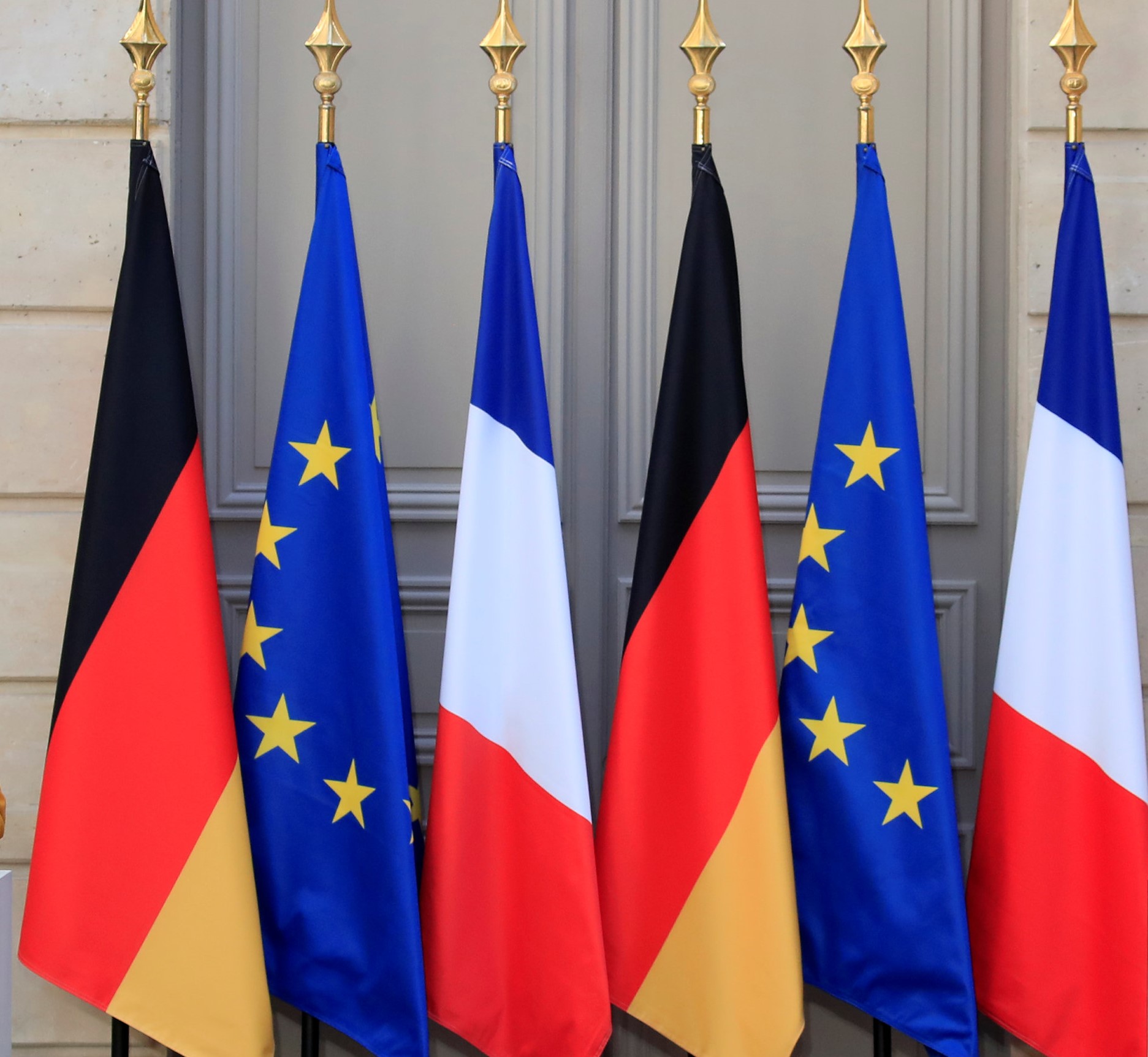Γαλλία – Γερμανία: 60 χρόνια Συνθήκη των Ηλυσίων