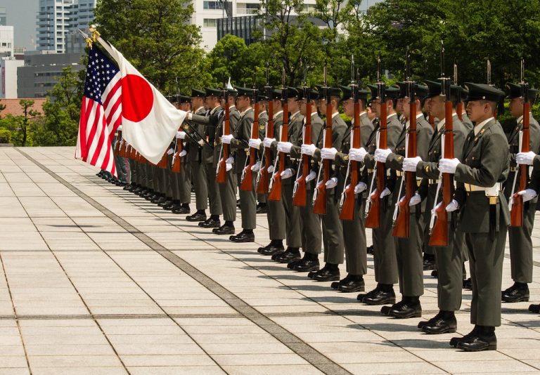 Οι ένοπλες δυνάμεις της Ιαπωνίας γίνονται ισχυρότερες, ταχύτερα