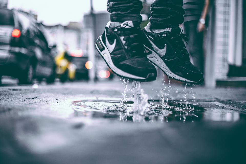 Nike: Μήνυσε New Balance και Skechers για παραβίαση πνευματικής ιδιοκτησίας