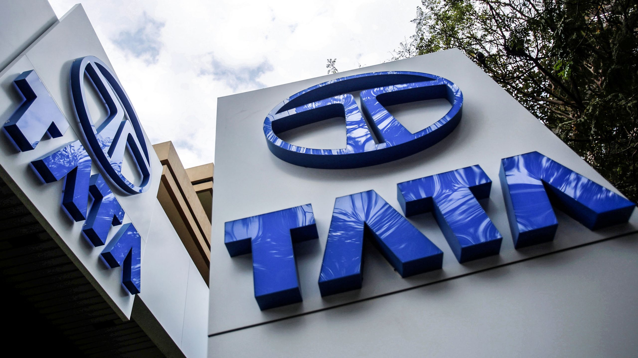 Ηλεκτροκίνηση: Μεγάλη επένδυση της Tata Group στη Βρετανία – Κατασκευάζει εργοστάσιο μπαταριών