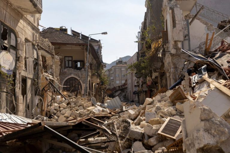 Σεισμός στην Τουρκία: Στα 34 δισ. ευρώ υπολογίζει τις ζημιές η Παγκόσμια Τράπεζα