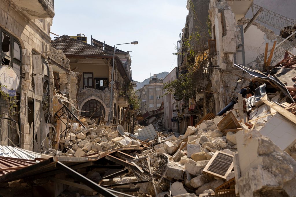 Σεισμός στην Τουρκία: 40.000 κτίρια που δεν έπεσαν έχουν κριθεί ακατάλληλα