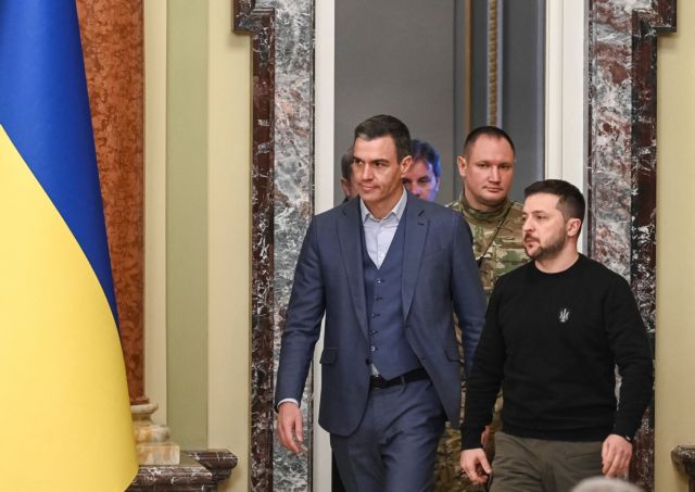 Ουκρανία: Στο Κίεβο ο Ισπανός πρωθυπουργός