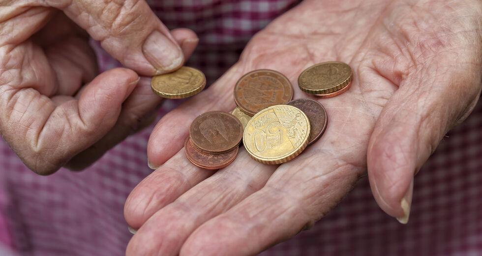 Οι συνταξιούχοι δεν είναι ούτε ζητιάνοι, ούτε πρόβατα σε κομματικό «μαντρί»