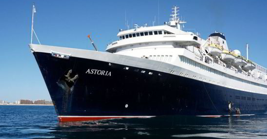 Ναυτιλία: Δεν πάει για παλιοσίδερα το γηραιότερο κρουαζιερόπλοιο στον κόσμο