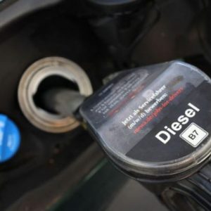 Καύσιμα: Τέλος το ρωσικό πετρέλαιο diesel – Πόσο θα ακριβύνουν
