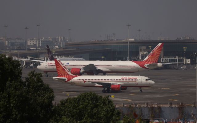 Ινδία: Γιατί αγοράζει περισσότερα πολιτικά αεροπλάνα από οποιαδήποτε άλλη χώρα