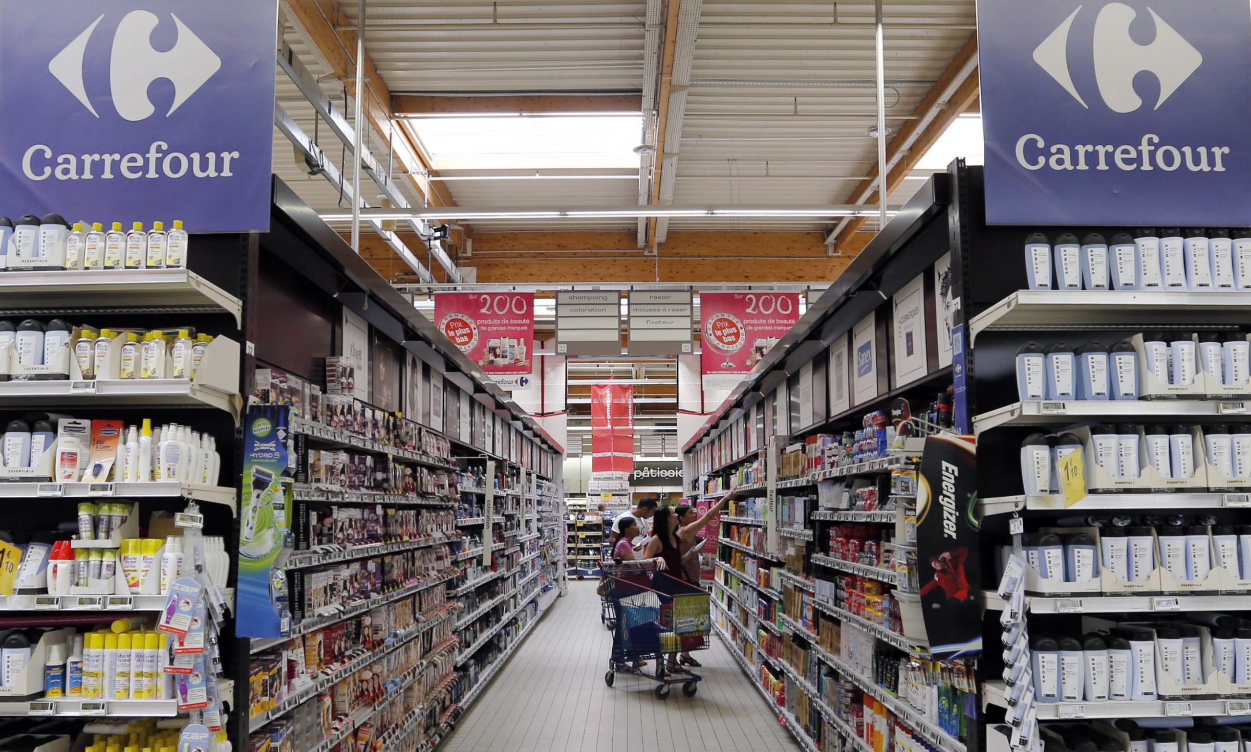 Γαλλία: Η κυβέρνηση ζητάει από τα σούπερ μάρκετ να συμφωνήσουν σε ένα «καλάθι του νοικοκυριού»