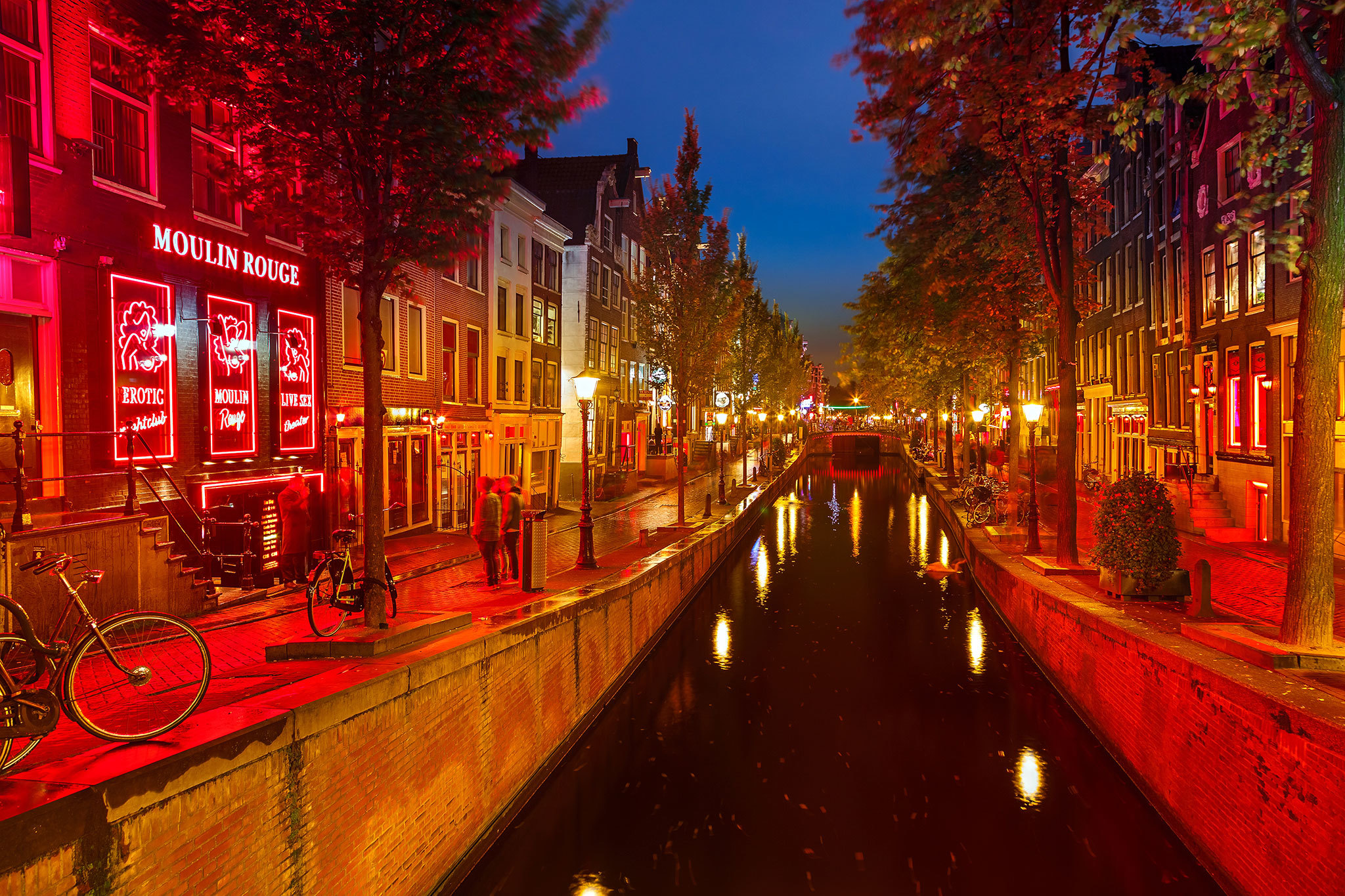 Άμστερνταμ: Τέλος η κάνναβη στα κόκκινα φανάρια