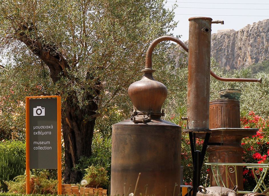 Πλωμάρι: Ρεκόρ επισκεπτών στο μουσείο «Ο κόσμος του ούζου»