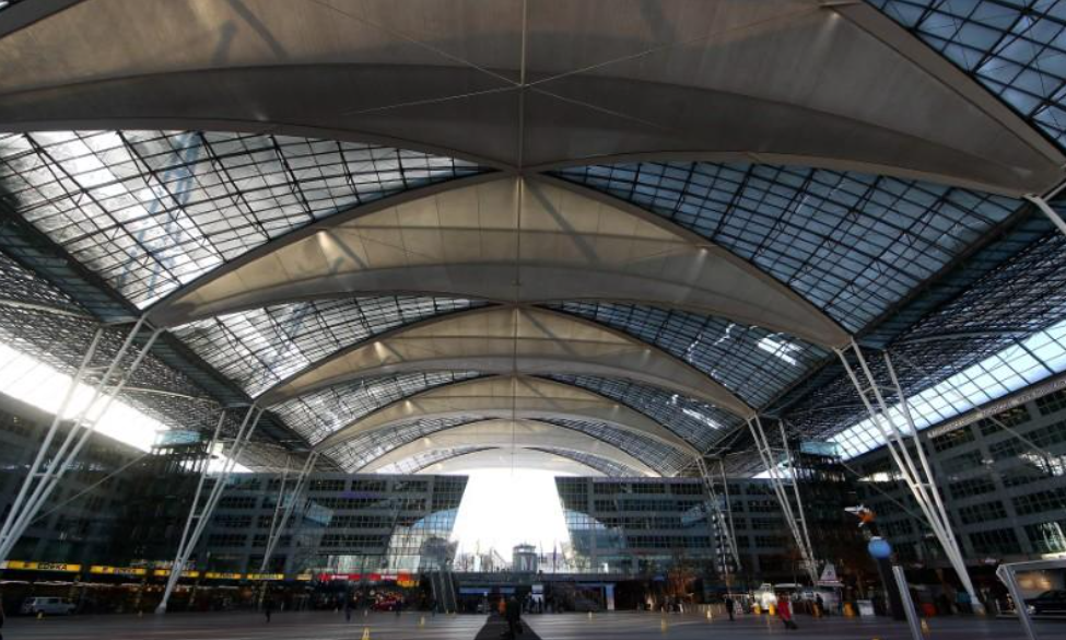 Μόναχο: Ακυρώνονται όλες οι εμπορικές πτήσεις της Παρασκευής λόγω απεργίας