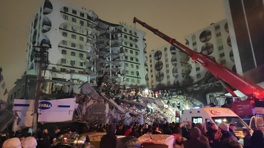 Σεισμός στην Τουρκία: Σενάρια για αναβολή των εκλογών