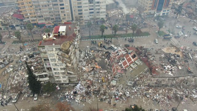 Τουρκία: Στα 84 δισ. δολάρια το κόστος του σεισμού