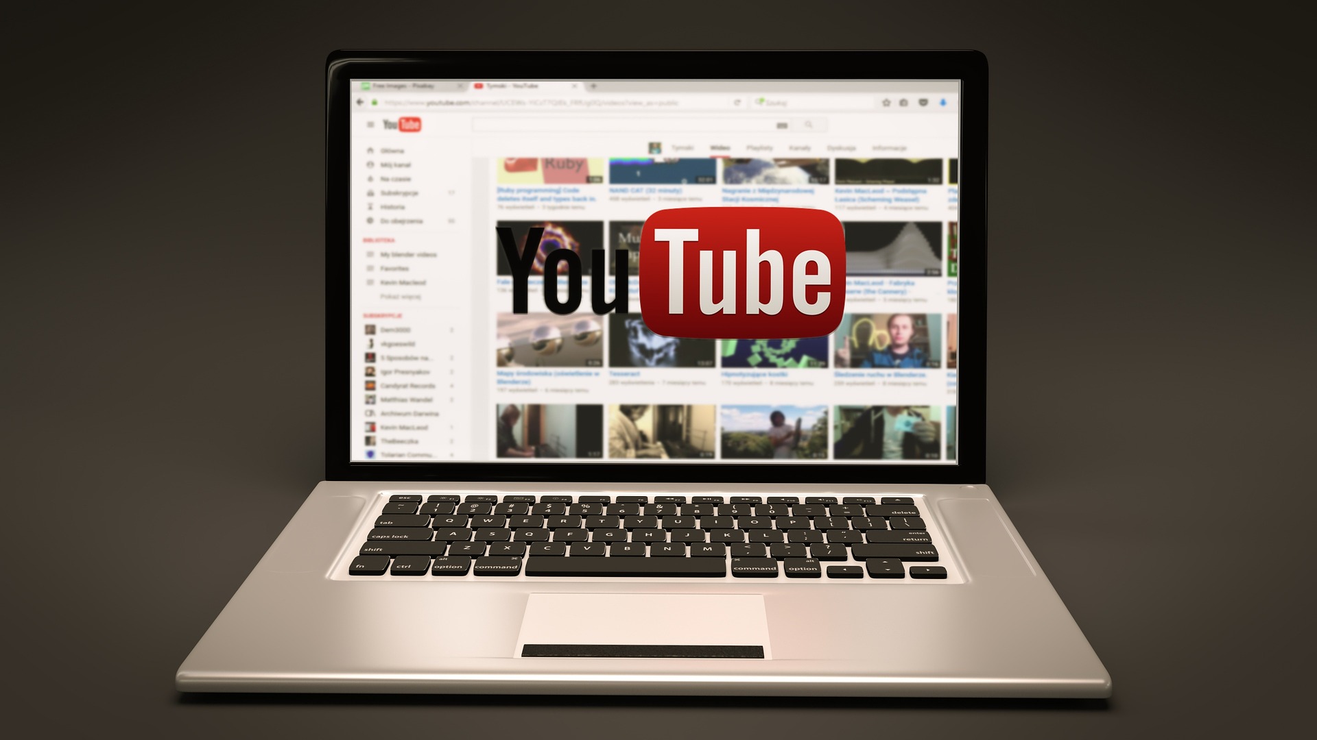 Ευρωπαϊκή Ένωση: Εγκάλεσε το YouTube να συμμορφωθεί με τους κανόνες για παραπληροφόρηση