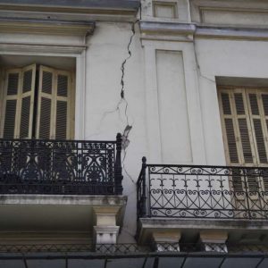 Δημόσια κτίρια: Καμπανάκι για προσεισμικούς ελέγχους διά… τηλεφώνου