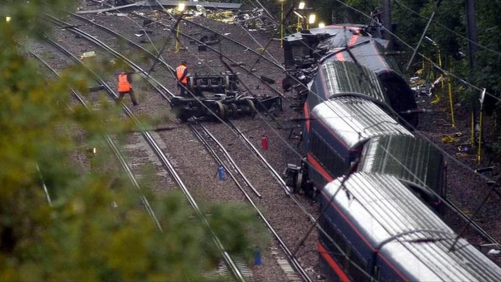 Τρένο: Πώς 4 δυστυχήματα άλλαξαν την πορεία της ιδιωτικοποίησης των σιδηροδρόμων στη Βρετανία