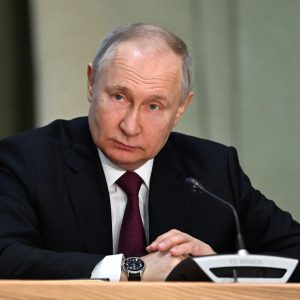 Πούτιν: Αρνητικές επιπτώσεις στην οικονομία από τις κυρώσεις