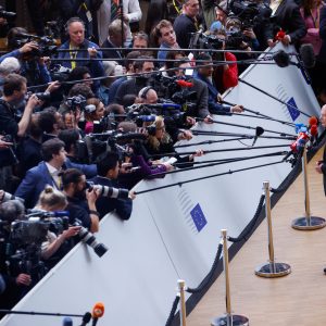 Διαβεβαιώσεις Λαγκάρντ και Ευρωπαίων ηγετών: Ανθεκτικό το τραπεζικό σύστημα της ευρωζώνης