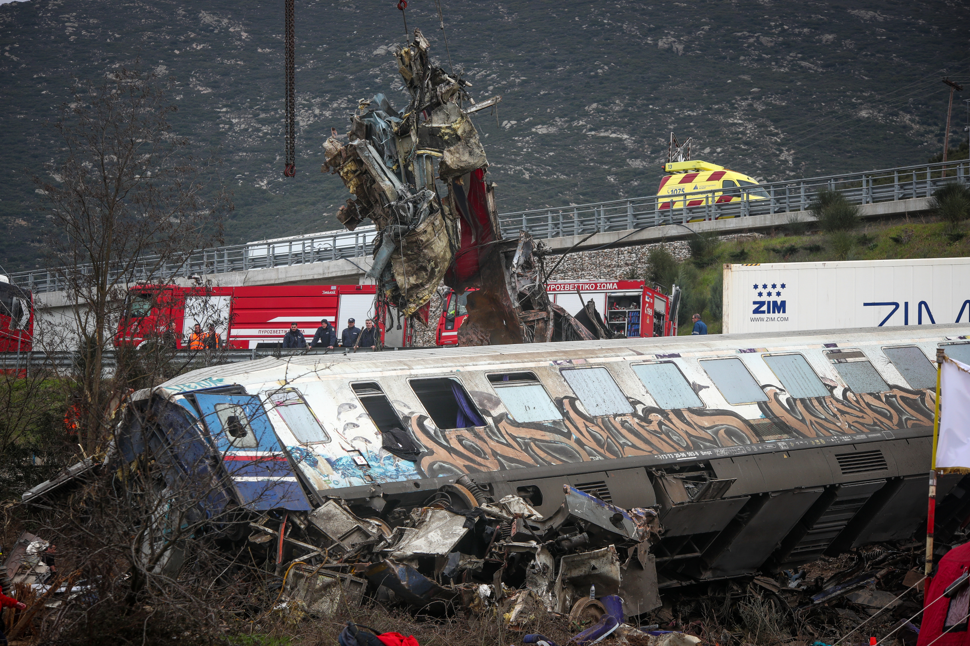 Felony charges against another 3 Greek RR employees expected; Tempi rail disaster death toll at 56