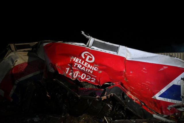 Τέμπη: «Δεν παίζουμε με την ασφάλεια των επιβατών» δήλωνε ο Καραμανλής μια εβδομάδα πριν την τραγωδία